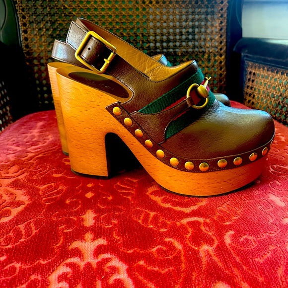 COPY - GUCCI HORSEBIT BROWN LEATHER MULES WITH ANKLE STRAP, GOLD STUDDED DETAIL - Picture 6 of 10